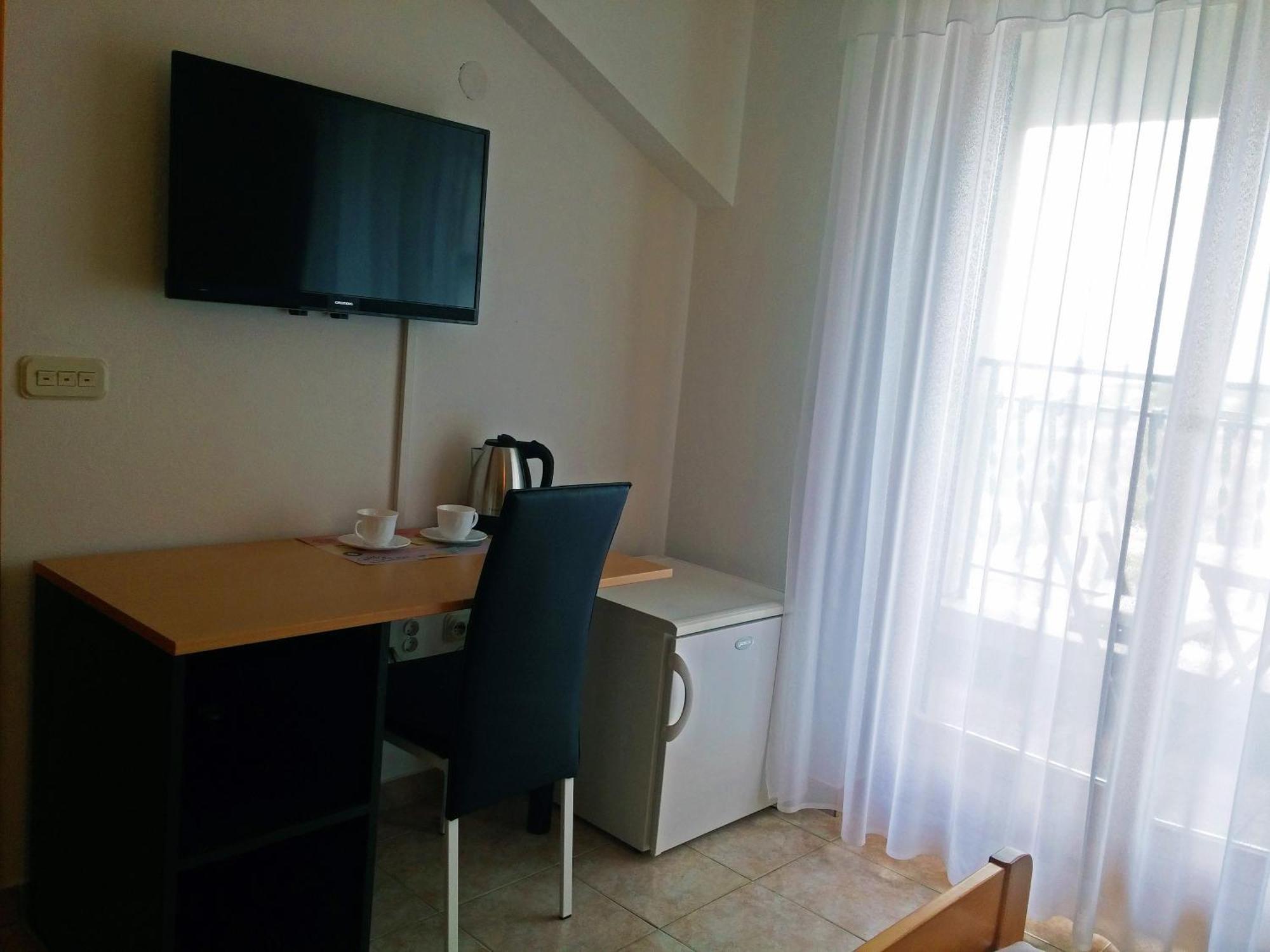 Apartments And Rooms Saric Jadrija Exterior photo